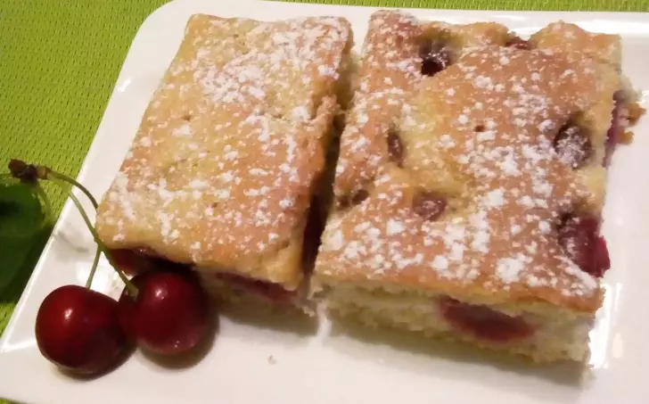 BUBLANINA SE TŘEŠNĚMI