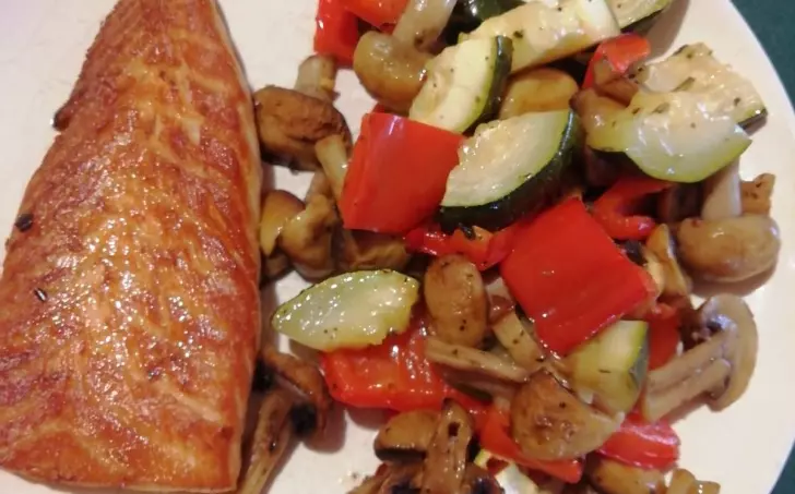 Grilovaná zelenina se žampiony