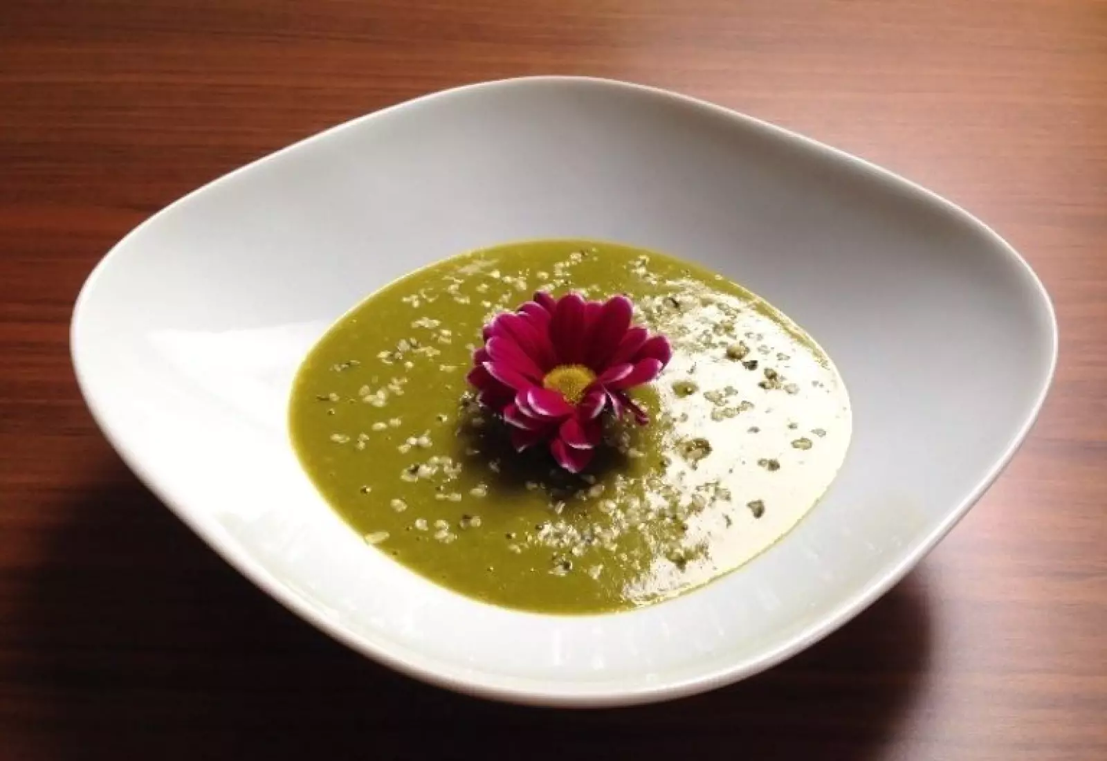 Krémová polévka z kapusty kadeřavé