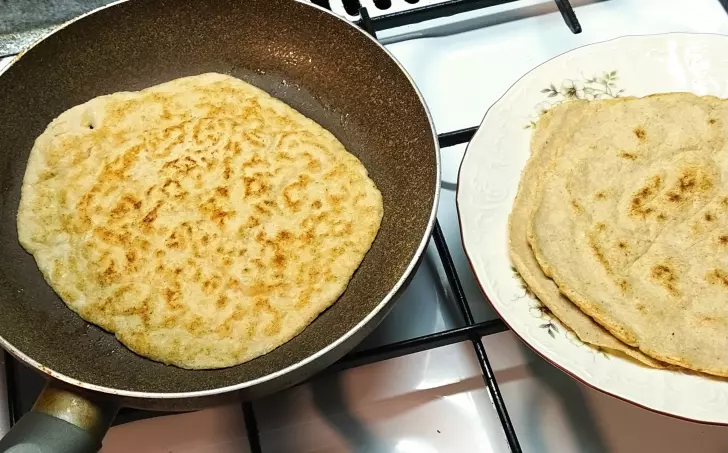 Chlebové placky (flatbread) - LC