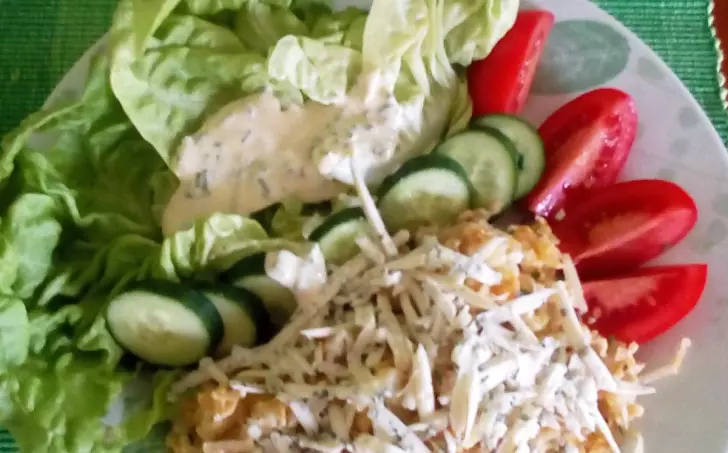 Květáková smaženice s domácí tatarkou