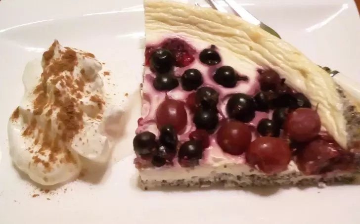 PEČENÝ TVAROH S MÁKEM A OVOCEM - nízkosacharidový