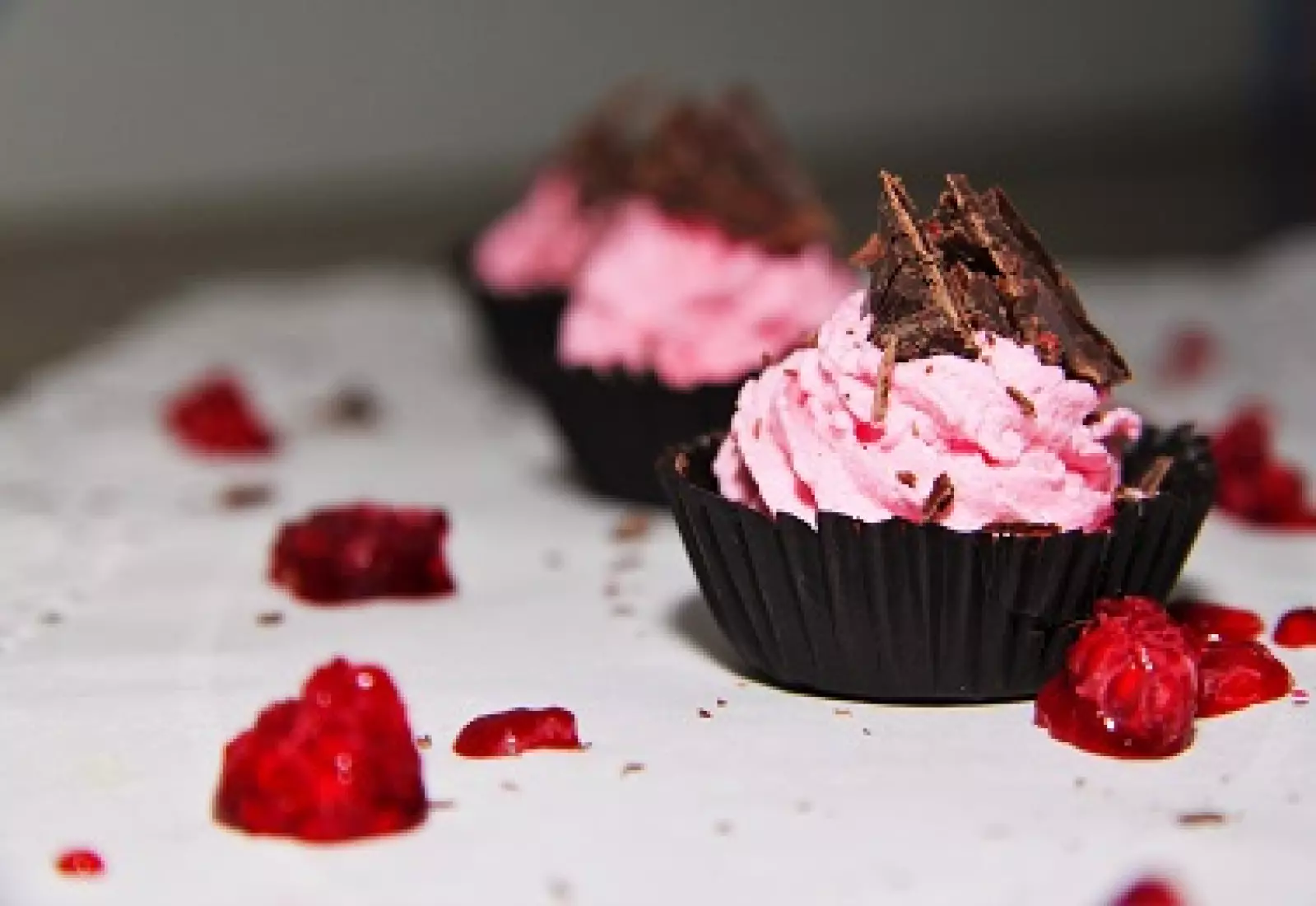 Čokoládové košíčky se šlehačkou