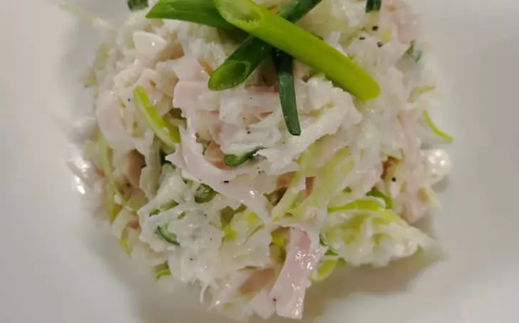 Kedlubnový salát - LC