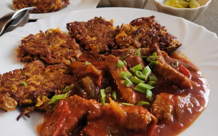 KATŮV ŠLEH S BATÁTOVÝMI PLACIČKAMI