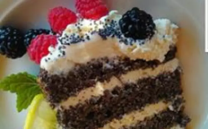 Makový narozeninový dort dohromady asi z 5 surovin!!