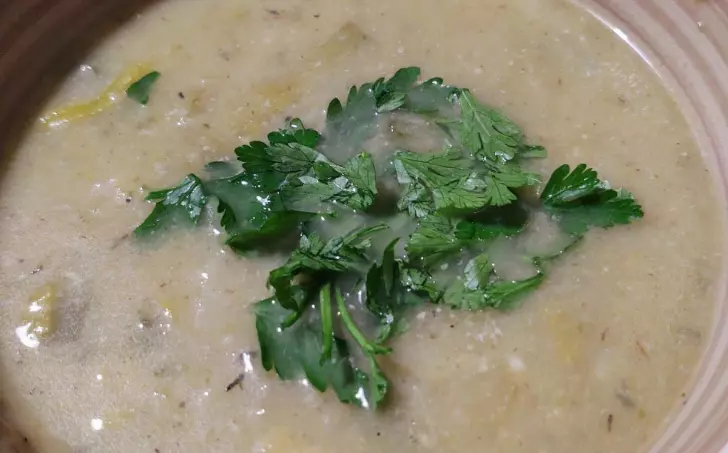 Krémová pórková polévka