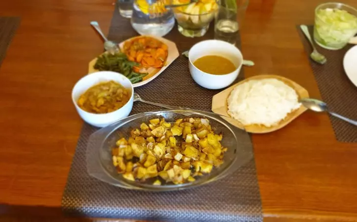 Kuřecí curry Srí Lanka