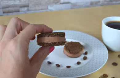 Kávové slepované sušenky