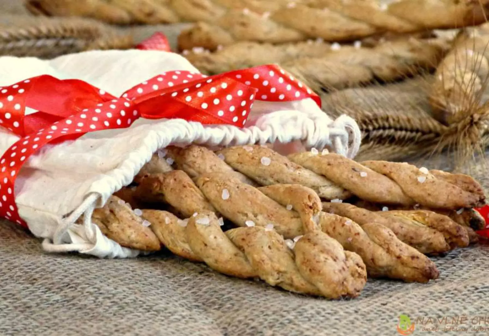 Zelné tyčinky ve variaci s uzeným Šmakounem