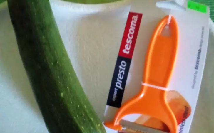 Pečená krkovička na bylinkách s cudlema :-))