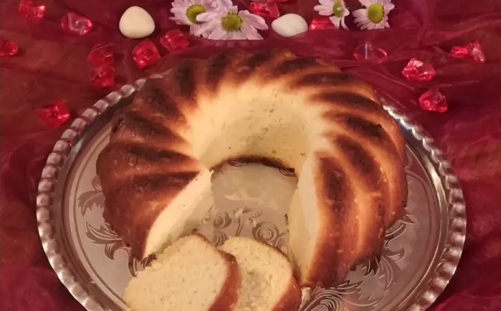 Bábovka jogurtová - LC